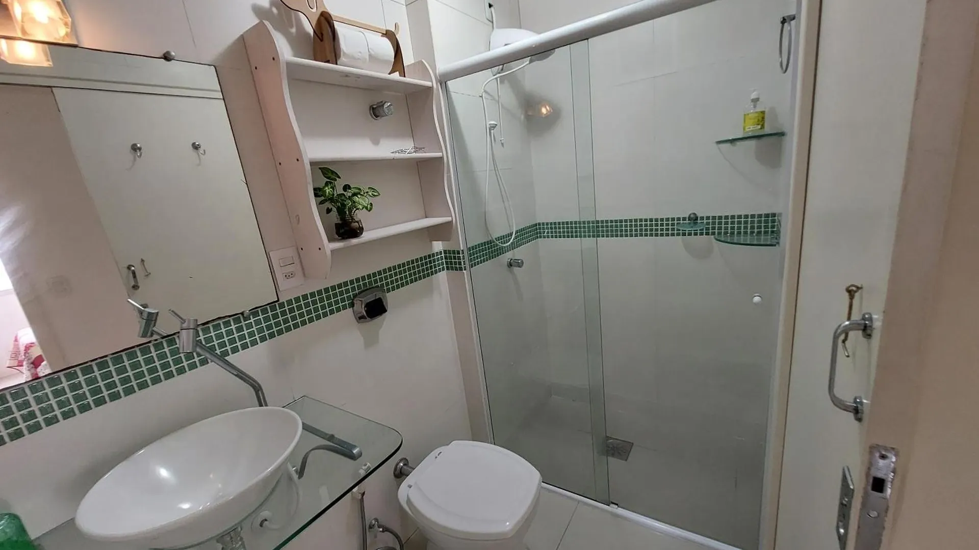 Melhor Custo Beneficio No Centro 4 Pessoas, 2Q, Ar, Garagem, Cozinha Completa Florianópolis Brésil