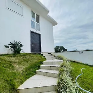Quarto em Acomodações Particulares Meg House, Florianópolis